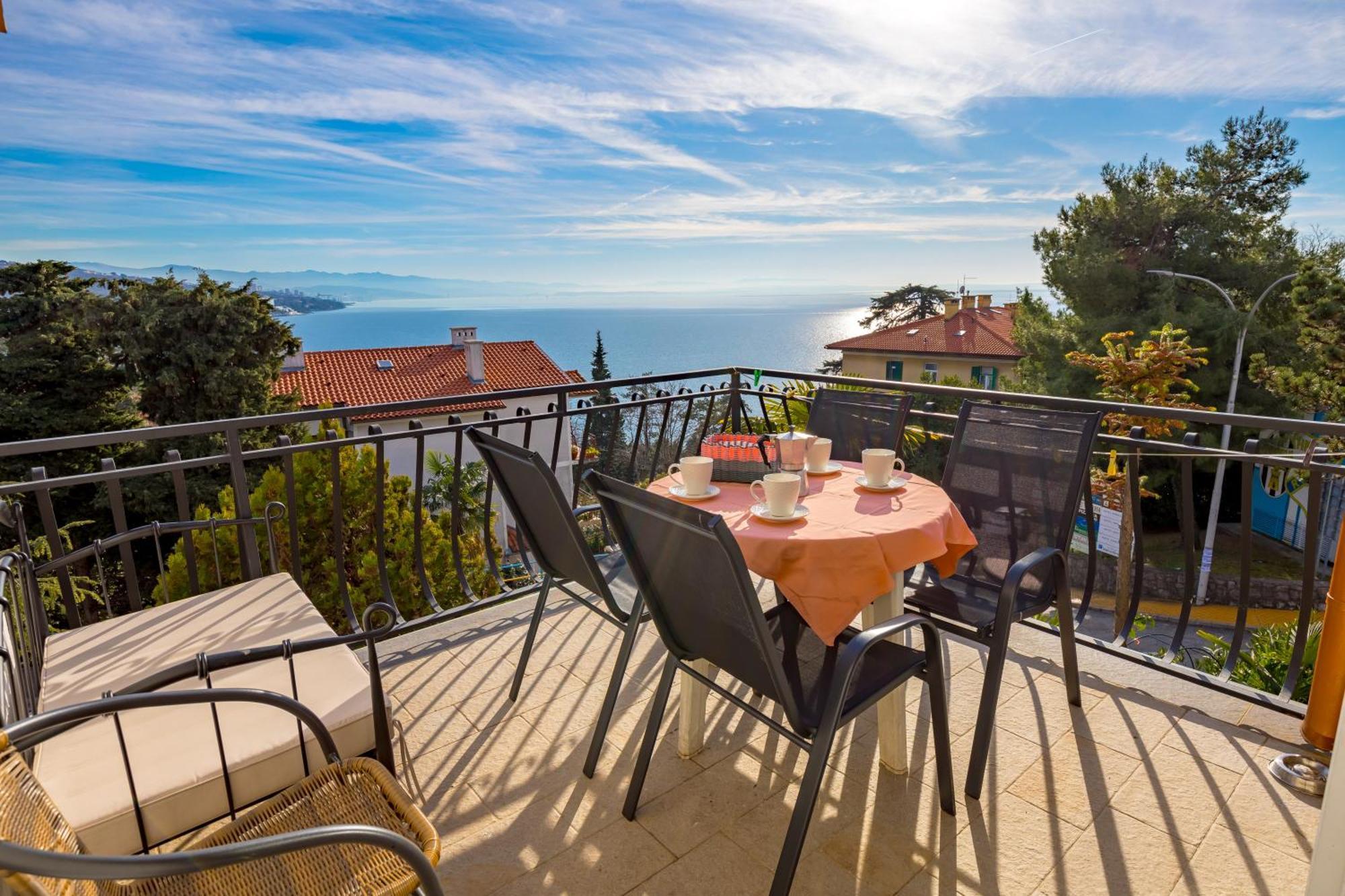 אופטיה Camelia & Martina Apartments מראה חיצוני תמונה