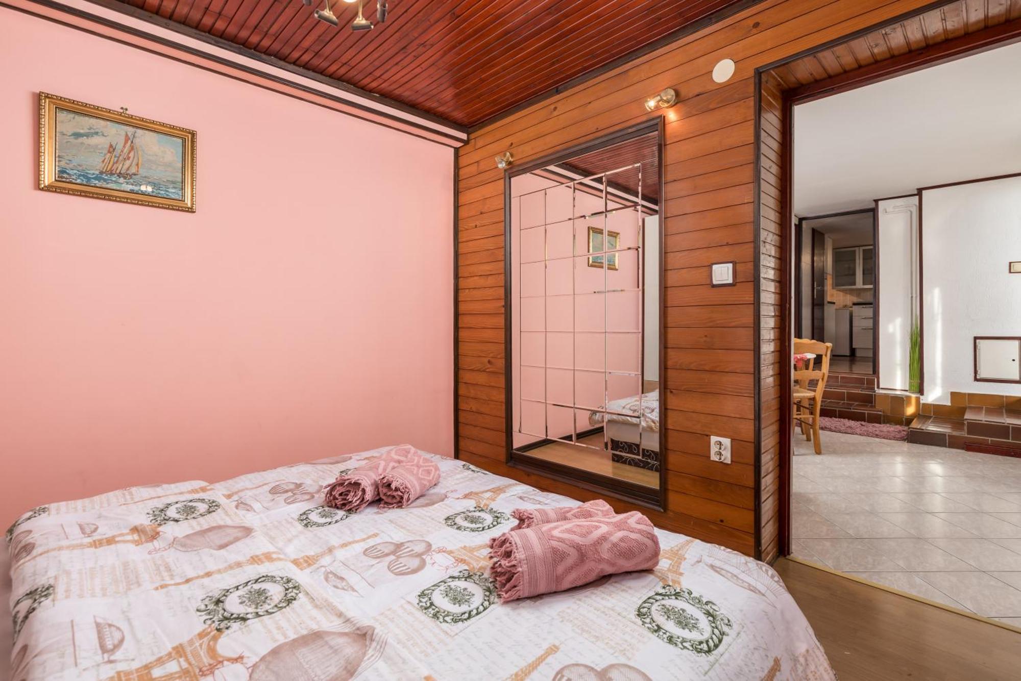 אופטיה Camelia & Martina Apartments מראה חיצוני תמונה