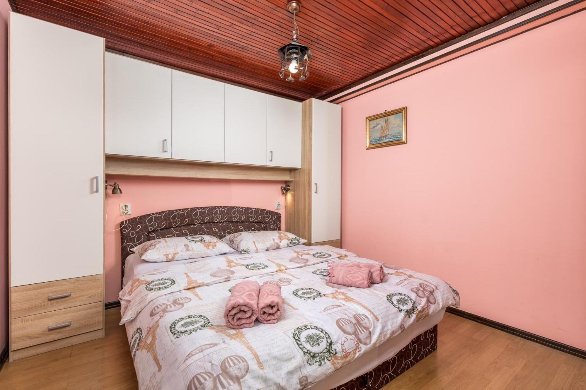 אופטיה Camelia & Martina Apartments מראה חיצוני תמונה