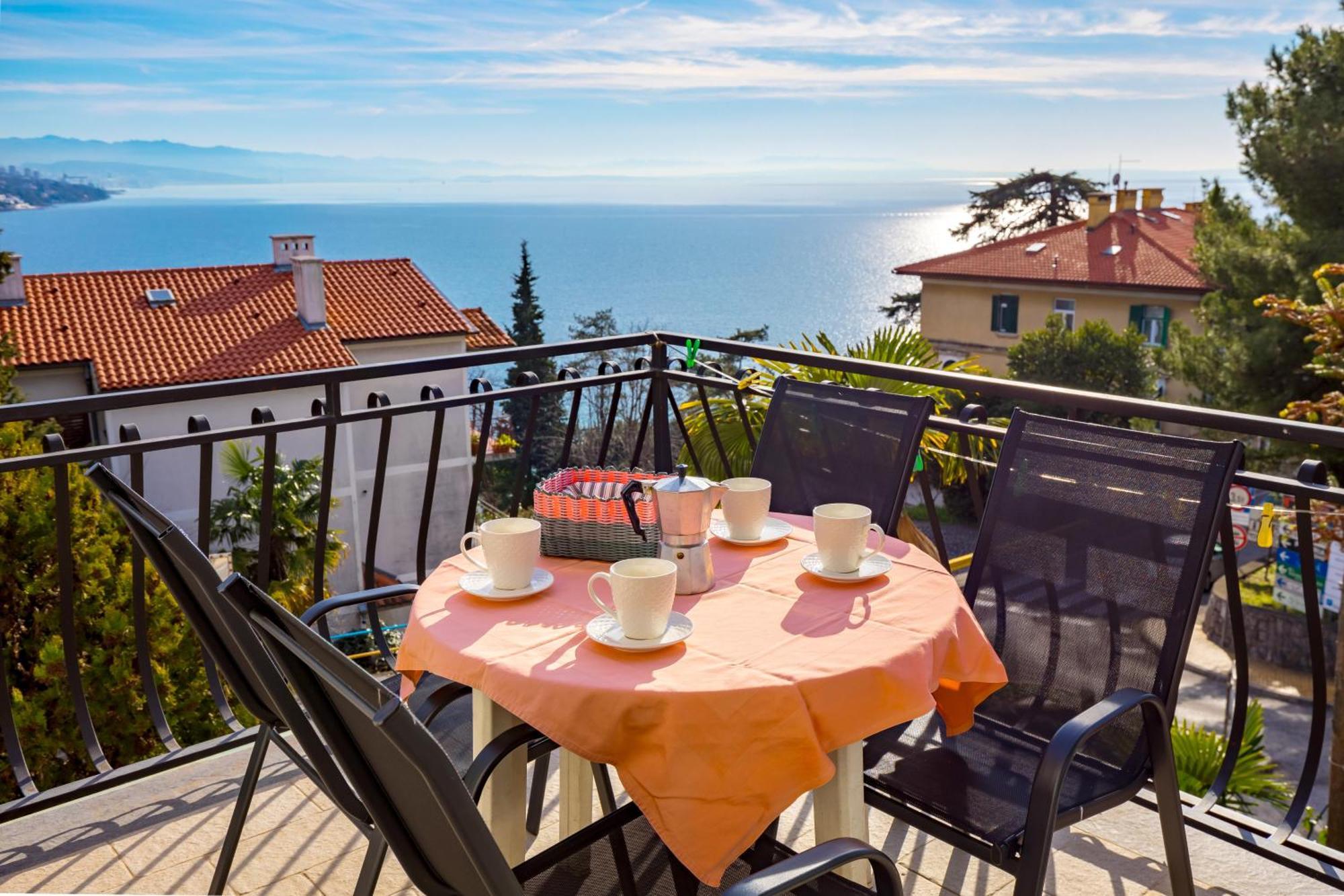 אופטיה Camelia & Martina Apartments מראה חיצוני תמונה